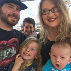 Meet your Posher, Amber